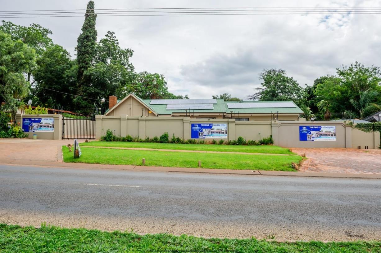 The Fine Line Lodge Pretoria-Noord Exterior foto